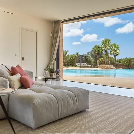 Super Luxury Biggest Pool Mallorca's * Ses Salines (Mallorca)