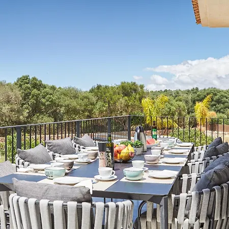 Super Luxury Biggest Pool Mallorca's Villa